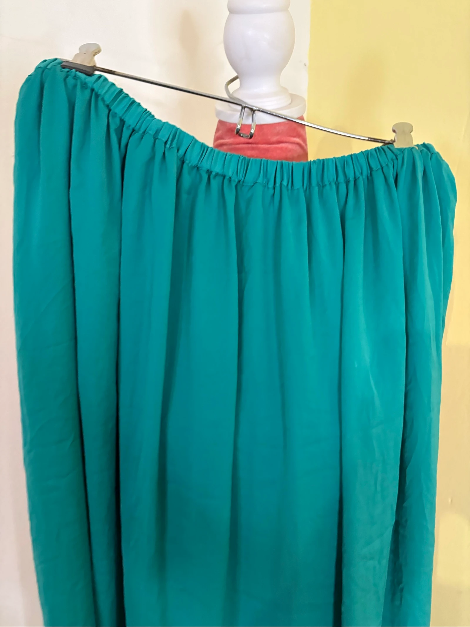 Jupe longue maxi fluide vert émeraude taille élastique – photo 4